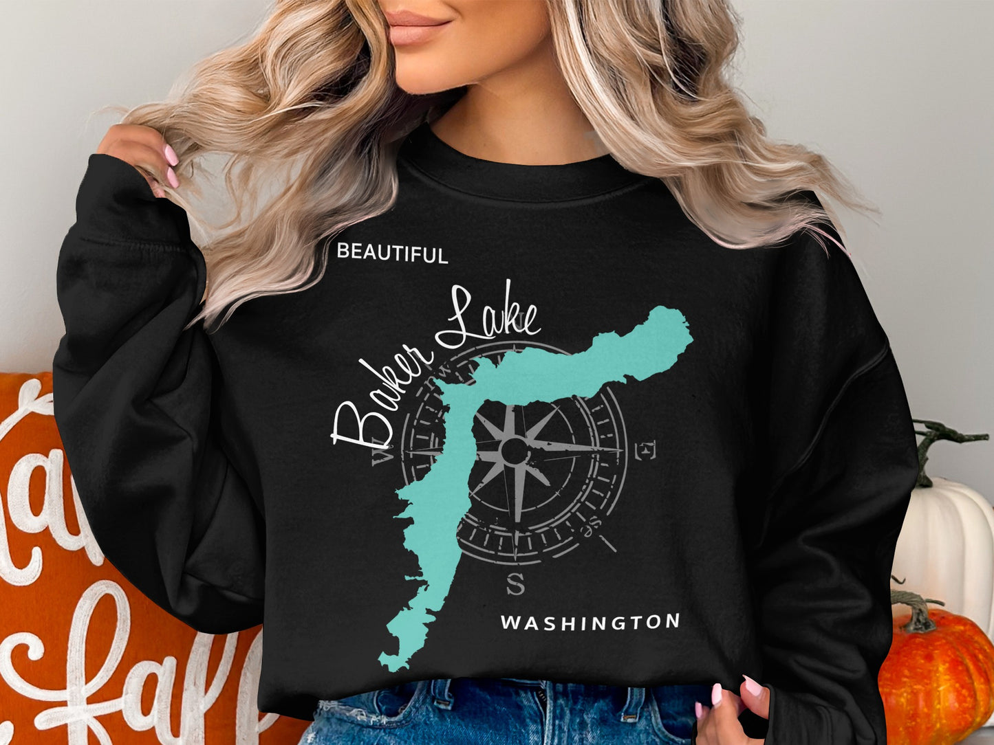 Black sweatshirt with Baker Lake Washington map and compass graphic.