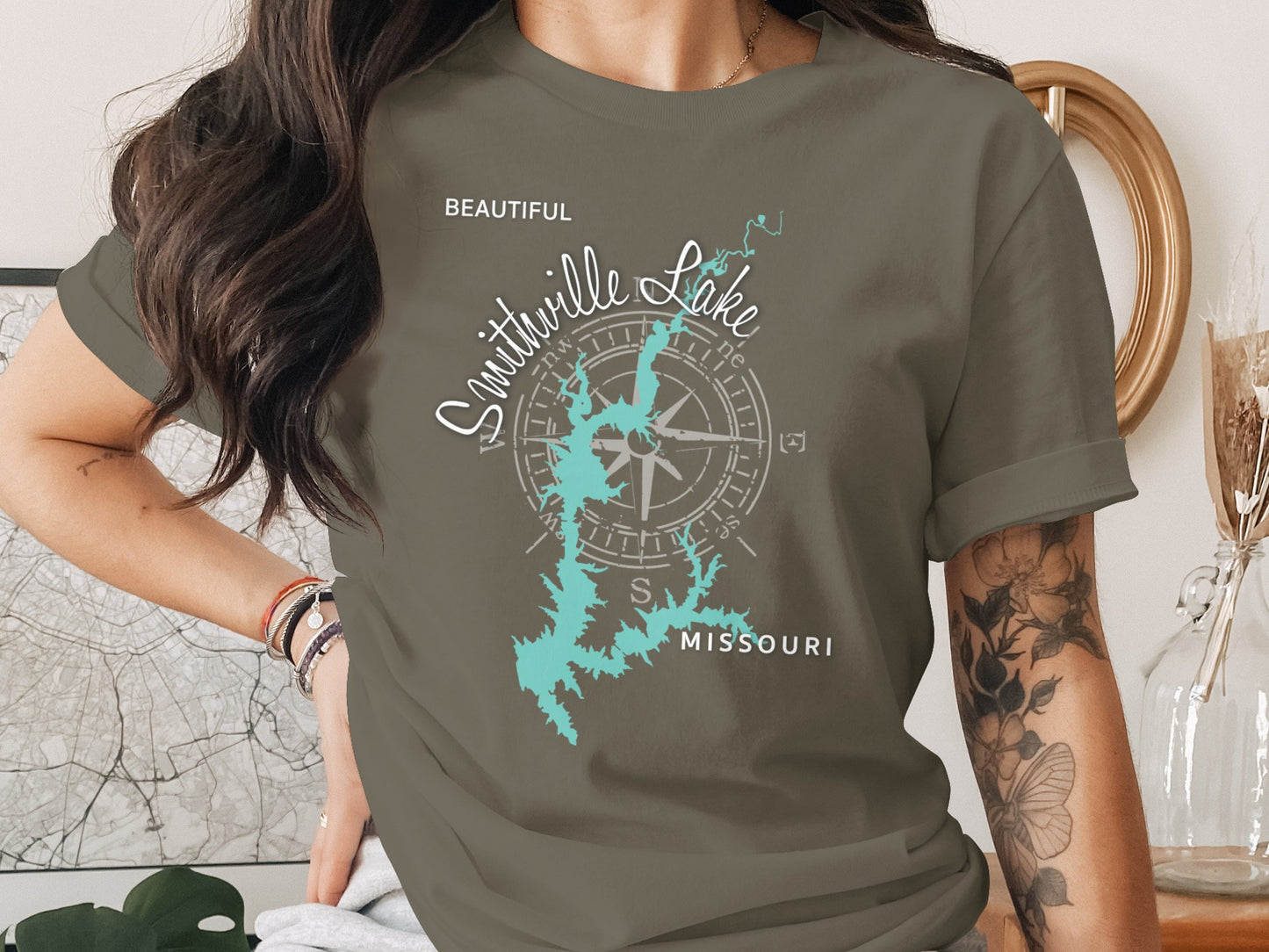 Smithville Lake Missouri Map Design T-Shirt or Sweatshirt