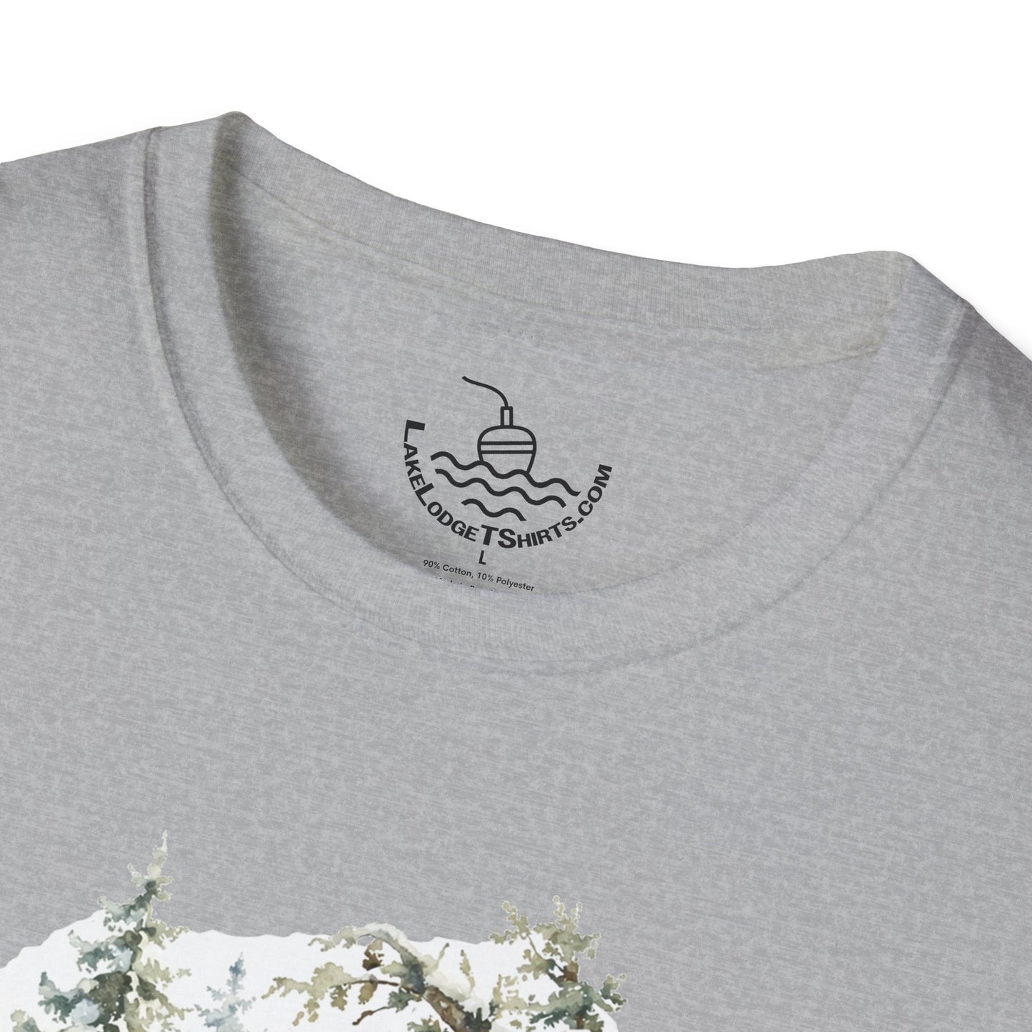 Kodiak Winter Brown Bear Fishing T-Shirt | Wildlife Salmon Catch Nature Lover Tee | Rustic Forest Animal Art Gift Shirt