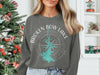Gray sweatshirt with "Broken Bow Lake" and a compass graphic.