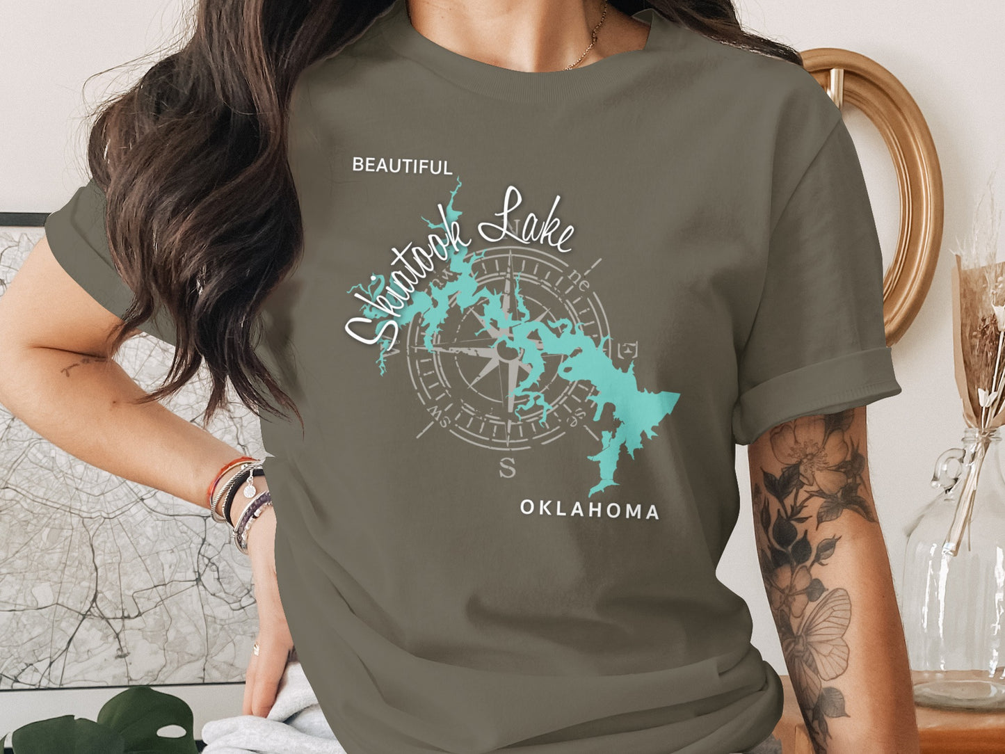 Lake Skiatook Oklahoma compass graphic on a t-shirt.